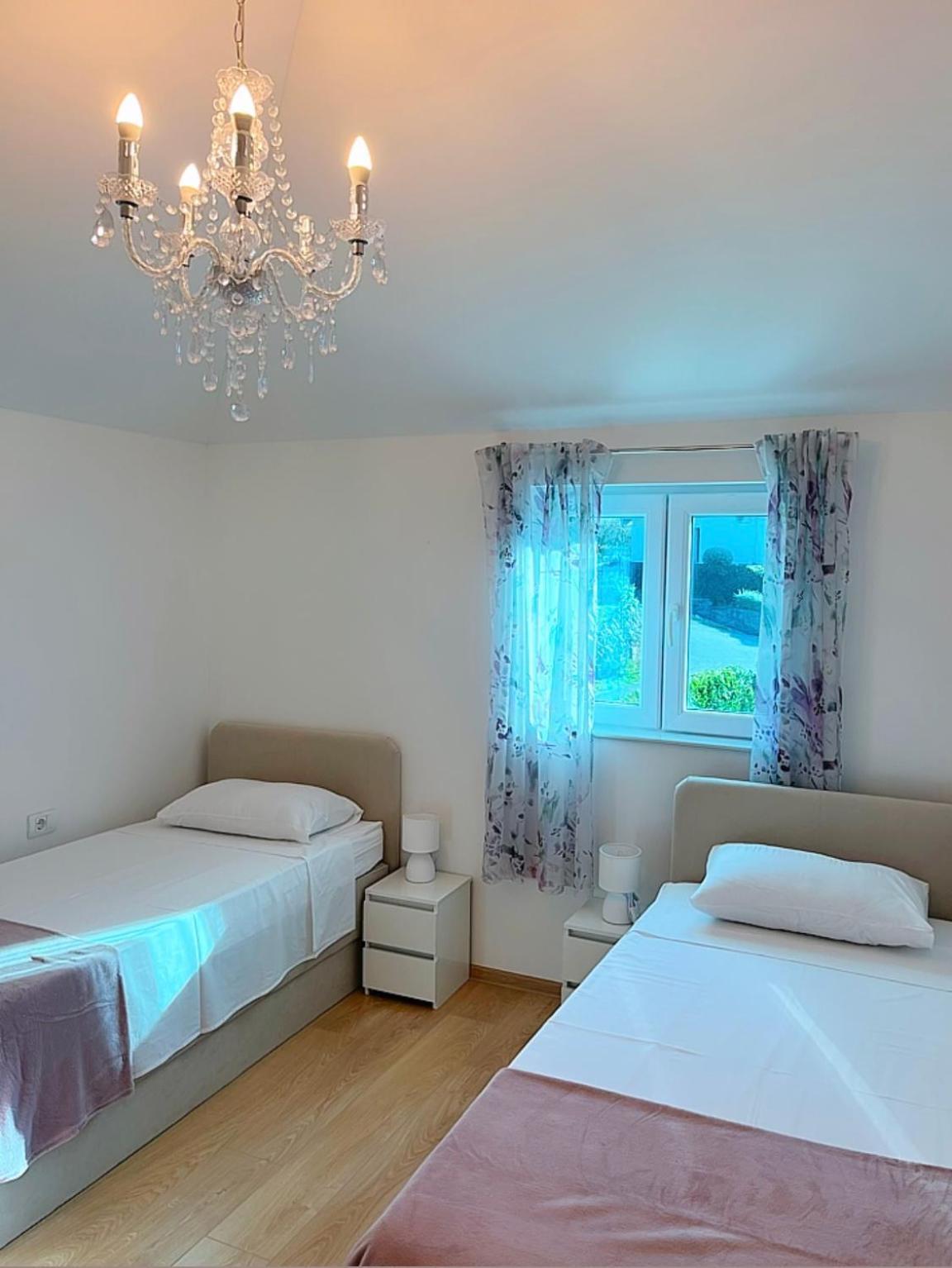 Villa Sandra Gruda Ngoại thất bức ảnh